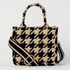 Brand New H&M mini book tote in houndstooth pattern